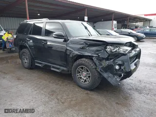 2020 Toyota 4Runner SR5 with VIN JTEBU5JR9L5745422, listed as a IAAI auction lot 41500603 with 58,926 mi miles. Bid and sale history available at carsss.com. Image 1.