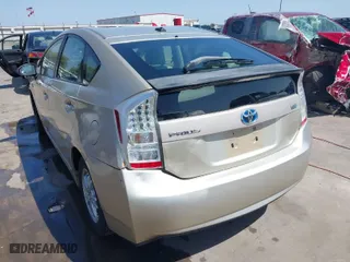 2010 Toyota Prius II with VIN JTDKN3DU1A0042591, listed as a IAAI auction lot 41824872 with 151,315 mi miles. Bid and sale history available at carsss.com. Image 3.