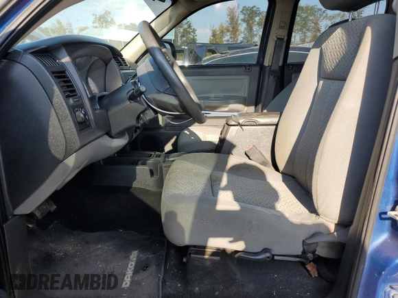 2008 Dodge Dakota SXT with VIN 1D7HE38K78S628610, listed as a Copart auction lot 74061034 with 132,707 mi miles and Salvage Title. Bid and sale history available at DreamBid. Image 7.