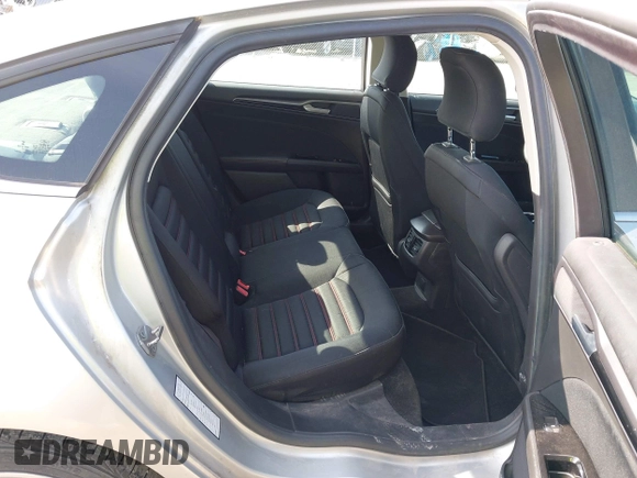 2016 Ford Fusion SE with VIN 3FA6P0HDXGR219190, listed as a IAAI auction lot 41936584 with 146,716 mi miles. Bid and sale history available at carsss.com. Image 8.