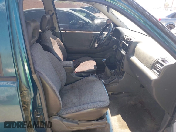 1998 Isuzu Rodeo S z VIN 4S2CM58W8W4328196, wystawiony jako IAAI lot #42323556 z przebiegiem 272 915 mil mil oraz . Historia ofert i sprzedaży dostępna na DreamBid. Obrazek 5.