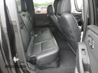 2022 Nissan Frontier Pro-4X z VIN 1N6ED1EK4NN686366, wystawiony jako Copart lot #57396085 z przebiegiem 50 753 mil mil oraz Szkoda całkowita • Salvage title. Historia ofert i sprzedaży dostępna na DreamBid. Obrazek 10.