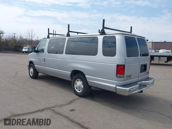 2014 Ford Econoline Passenger XL z VIN 1FBSS3BL9EDA86585, wystawiony jako IAAI lot #41909977 z przebiegiem 167 911 mil mil oraz . Historia ofert i sprzedaży dostępna na DreamBid. Obrazek 3.