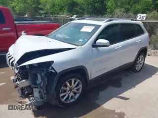 2015 Jeep Cherokee Limited with VIN 1C4PJLDS8FW566065, listed as a IAAI auction lot 42032563 with 181,937 mi miles and . Bid and sale history available at DreamBid. Image 2.