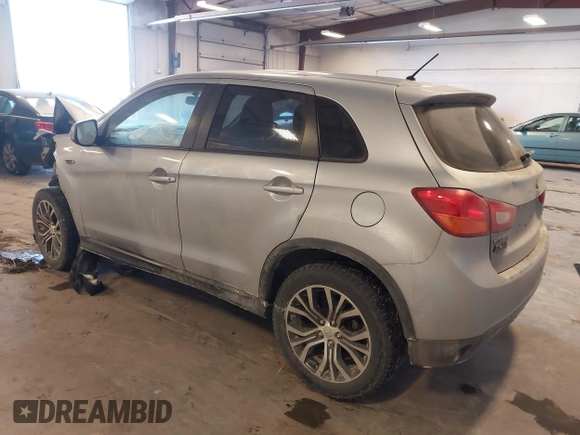 2016 Mitsubishi Outlander Sport 2.4 ES with VIN JA4AR3AW7GZ033432, listed as a IAAI auction lot 41375756 with 117,409 mi miles. Bid and sale history available at carsss.com. Image 3.