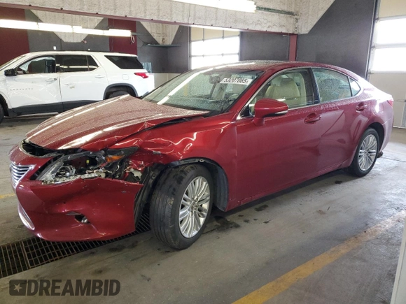 2015 Lexus ES 330 with VIN JTHBK1GG0F2190969, listed as a Copart auction lot 53207085 with 101,070 mi miles and Salvage Title. Bid and sale history available at DreamBid. Image 1.