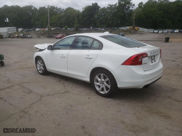 2015 Volvo S60 T5 Drive-E with VIN YV126MFJ6F1343066, listed as a Copart auction lot 58133284 with 109,618 mi miles and Salvage Title. Bid and sale history available at carsss.com. Image 2.