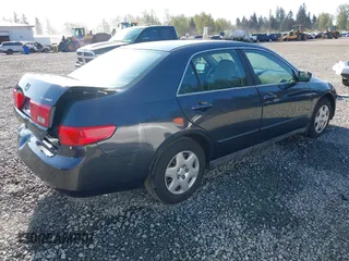 2005 Honda Accord LX z VIN 1HGCM56495A156436, wystawiony jako IAAI lot #42100059 z przebiegiem 325 497 mil mil oraz . Historia ofert i sprzedaży dostępna na DreamBid. Obrazek 4.