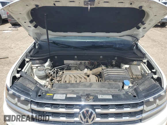 2018 Volkswagen Atlas SE with VIN 1V2CR2CAXJC562697, listed as a Copart auction lot 49345055 with 106,026 mi miles and Clean title. Bid and sale history available at DreamBid. Image 13.