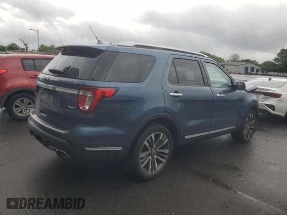 2018 Ford Explorer Platinum z VIN 1FM5K8HT9JGA66466, wystawiony jako Copart lot #56794895 z przebiegiem 84 733 mil mil oraz Szkoda całkowita • Salvage title. Historia ofert i sprzedaży dostępna na DreamBid. Obrazek 3.