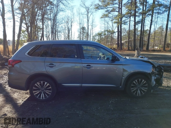 2020 Mitsubishi Outlander ES with VIN JA4AZ3A31LZ041204, listed as a IAAI auction lot 41265645 with 98,372 mi miles and . Bid and sale history available at DreamBid. Image 14.