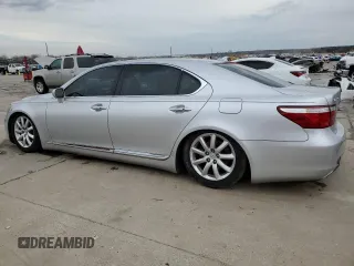 2008 Lexus LS 460 L with VIN JTHGL46F185024541, listed as a Copart auction lot 88857865 with 132,880 mi miles and Clean title. Bid and sale history available at DreamBid. Image 2.