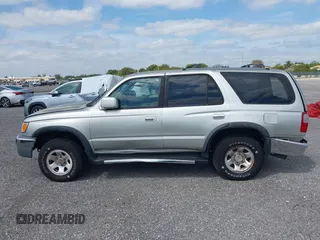 1999 Toyota 4Runner SR5 with VIN JT3GN86R9X0102254, listed as a IAAI auction lot 38751123 with Not Provided miles. Bid and sale history available at carsss.com. Image 14.