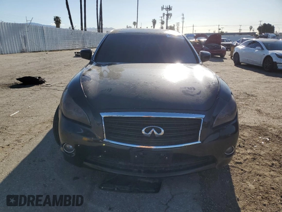 2013 Infiniti M with VIN JN1BY1AP3DM511240, listed as a Copart auction lot 49737185 with 116,644 mi miles and Salvage title. Bid and sale history available at DreamBid. Image 5.