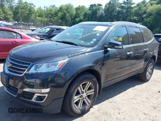 2015 Chevrolet Traverse LT z VIN 1GNKRGKD1FJ229238, wystawiony jako IAAI lot #42543288 z przebiegiem 285 667 mil mil oraz . Historia ofert i sprzedaży dostępna na DreamBid. Obrazek 17.