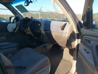 2006 Toyota Sequoia SR5 with VIN 5TDBT44A96S272708, listed as a IAAI auction lot 41848457 with 165,207 mi miles and . Bid and sale history available at DreamBid. Image 5.