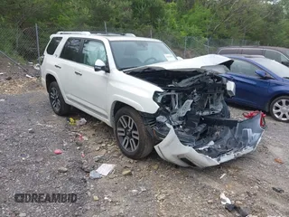 2017 Toyota 4Runner SR5 z VIN JTEBU5JR5H5407104, wystawiony jako IAAI lot #42038682 z przebiegiem 89 234 mil mil oraz . Historia ofert i sprzedaży dostępna na DreamBid. Obrazek 1.