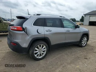 2016 Jeep Cherokee Limited with VIN 1C4PJMDBXGW202608, listed as a Copart auction lot 63011405 with 102,246 mi miles and Clean title. Bid and sale history available at DreamBid. Image 3.