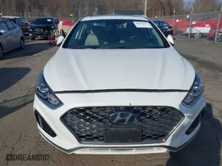 2019 Hyundai Sonata Sport with VIN 5NPE34AF0KH737194, listed as a IAAI auction lot 41898277 with 72,142 mi miles. Bid and sale history available at carsss.com. Image 12.