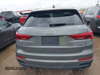 2023 Audi Q3 S line Premium z VIN WA1DECF35P1120543, wystawiony jako IAAI lot #42476868 z przebiegiem 47 156 mil mil oraz . Historia ofert i sprzedaży dostępna na DreamBid. Obrazek 16.