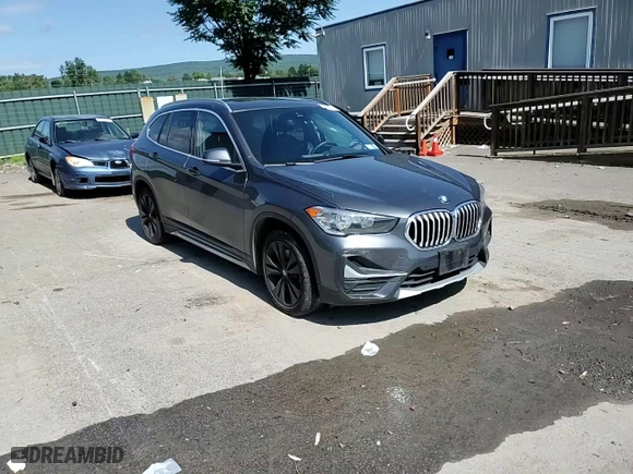 2020 BMW X1 xDrive28i with VIN WBXJG9C06L5P71539, listed as a Copart auction lot 68185654 with 51,652 mi miles and Salvage Title. Bid and sale history available at carsss.com. Image 12.