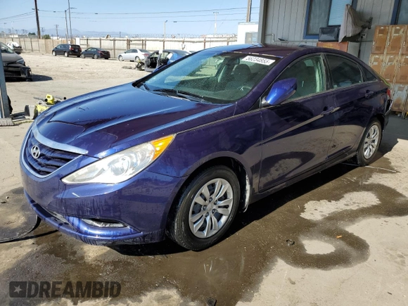 2013 Hyundai Sonata GLS z VIN 5NPEB4AC4DH521702, wystawiony jako Copart lot #56234855 z przebiegiem 111 191 mil mil oraz Szkoda całkowita • Salvage title. Historia ofert i sprzedaży dostępna na DreamBid. Obrazek 1.