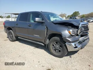2013 Toyota Tundra z VIN 5TFEM5F18DX063156, wystawiony jako Copart lot #46681385 z przebiegiem 125 682 mil mil oraz Szkoda całkowita • Salvage title. Historia ofert i sprzedaży dostępna na DreamBid. Obrazek 4.