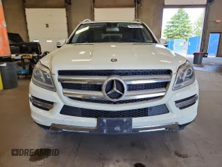 2013 Mercedes-Benz GL 450 z VIN 4JGDF7CE2DA232952, wystawiony jako Copart lot #58432985 z przebiegiem 190 989 mil mil oraz Czysty tytuł • Clean title. Historia ofert i sprzedaży dostępna na DreamBid. Obrazek 5.