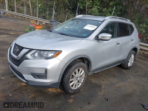 2018 Nissan Rogue SV with VIN JN8AT2MT9JW452978, listed as a IAAI auction lot 41780489 with 138,511 mi miles and . Bid and sale history available at carsss.com. Image 17.