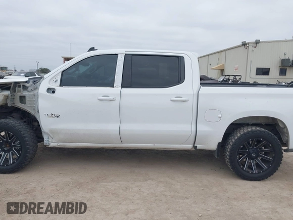 2021 Chevrolet Silverado 1500 LT with VIN 3GCUYDED9MG210269, listed as a IAAI auction lot 41630134 with 96,127 mi miles. Bid and sale history available at carsss.com. Image 15.