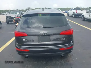 2015 Audi Q5 Premium Plus z VIN WA1LFAFP7FA078648, wystawiony jako IAAI lot #42458743 z przebiegiem 108 057 mil mil oraz . Historia ofert i sprzedaży dostępna na DreamBid. Obrazek 17.