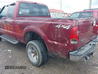 2004 Ford F-250 XL z VIN 1FTNX21L24EB13706, wystawiony jako IAAI lot #42299868 z przebiegiem 264 740 mil mil oraz . Historia ofert i sprzedaży dostępna na DreamBid. Obrazek 13.