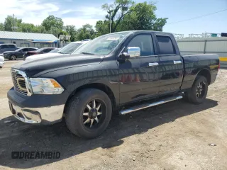 2018 Ram 1500 Tradesman z VIN 1C6RR6FT7JS177224, wystawiony jako Copart lot #57429295 z przebiegiem 140 092 mil mil oraz Czysty tytuł • Clean title. Historia ofert i sprzedaży dostępna na DreamBid. Obrazek 1.