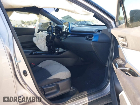2019 Toyota C-HR XLE with VIN NMTKHMBX4KR082574, listed as a IAAI auction lot 41694921 with 61,777 mi miles and . Bid and sale history available at DreamBid. Image 5.