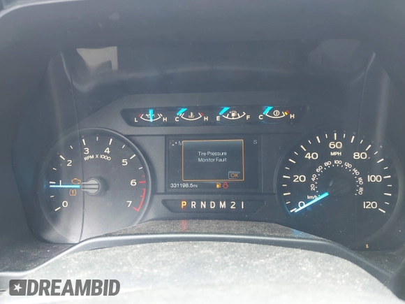 2016 Ford F-150 XL z VIN 1FTEX1CP6GFB19176, wystawiony jako IAAI lot #42407724 z przebiegiem 331 198 mil mil oraz . Historia ofert i sprzedaży dostępna na DreamBid. Obrazek 7.