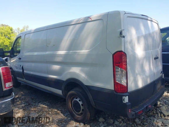 2021 Ford Transit Cargo с VIN 1FTBR1Y88MKA76509, выставлен на аукционе IAAI как лот 42005100 с пробегом 34 029 миль миль и . История ставок и продаж доступна на DreamBid. Изображение 14.
