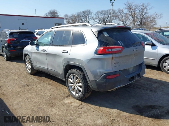 2014 Jeep Cherokee Limited with VIN 1C4PJMDS0EW232018, listed as a IAAI auction lot 41892070 with 224,372 mi miles. Bid and sale history available at carsss.com. Image 3.