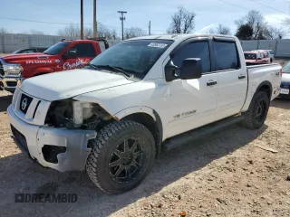 2011 Nissan Titan SL with VIN 1N6BA0EC8BN321974, listed as a Copart auction lot 43952785 with 145,137 mi miles and Salvage Title. Bid and sale history available at carsss.com. Image 1.