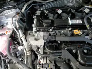 2025 Toyota Corolla Cross L with VIN 7MUAAAAG4SV143011, listed as a Copart auction lot 68897025 with 4,620 mi miles and Salvage title. Bid and sale history available at DreamBid. Image 15.