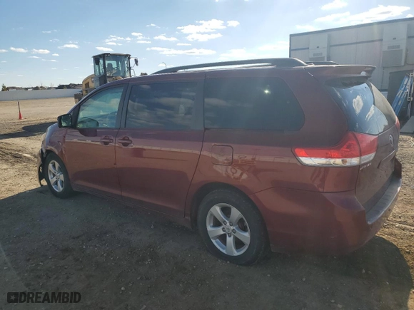 2011 Toyota Sienna LE AAS with VIN 5TDKK3DC7BS011540, listed as a Copart auction lot 48546555 with 198,672 mi miles and Clean Title. Bid and sale history available at carsss.com. Image 2.