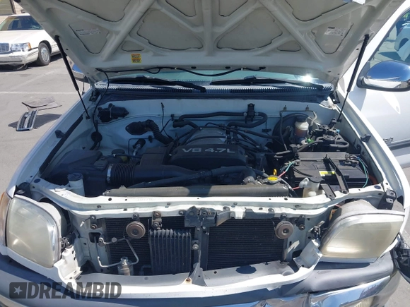 2000 Toyota Tundra SR5 with VIN 5TBRT3419YS066745, listed as a IAAI auction lot 42056620 with 248,722 mi miles and . Bid and sale history available at DreamBid. Image 10.