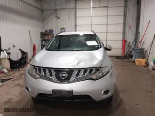 2009 Nissan Murano S with VIN JN8AZ18W09W132893, listed as a IAAI auction lot 41180311 with 200,966 mi miles. Bid and sale history available at carsss.com. Image 6.