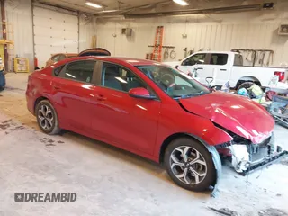 2021 Kia Forte LXS z VIN 3KPF24AD6ME326248, wystawiony jako IAAI lot #41760681 z przebiegiem 83 716 mil mil oraz . Historia ofert i sprzedaży dostępna na DreamBid. Obrazek 1.