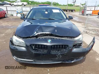 2011 BMW 5 Series 535i z VIN WBAFR7C50BC802210, wystawiony jako IAAI lot #42172097 z przebiegiem 148 983 mil mil oraz . Historia ofert i sprzedaży dostępna na DreamBid. Obrazek 12.