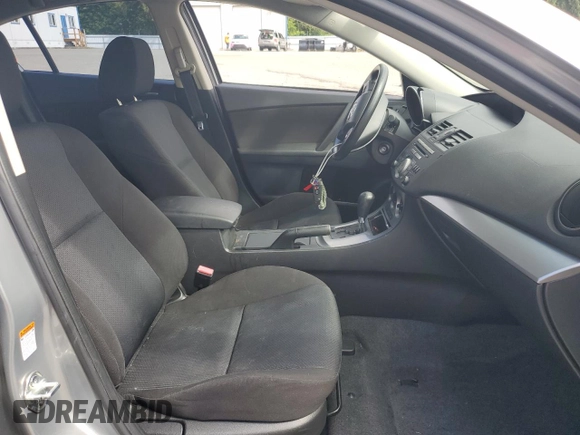 2011 Mazda 3 i Touring z VIN JM1BL1VG2B1478946, wystawiony jako Copart lot #58089435 z przebiegiem 90 895 mil mil oraz Szkoda całkowita • Salvage title. Historia ofert i sprzedaży dostępna na DreamBid. Obrazek 7.