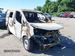 2015 Chevrolet City Express Cargo LT z VIN 3N63M0ZNXFK735065, wystawiony jako IAAI lot #39604285 z przebiegiem Nie podano mil oraz . Historia ofert i sprzedaży dostępna na DreamBid. Obrazek 1.