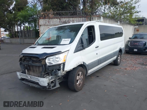 2017 Ford Transit XL z VIN 1FBZX2YM1HKA98823, wystawiony jako IAAI lot #42066291 z przebiegiem 100 011 mil mil oraz . Historia ofert i sprzedaży dostępna na DreamBid. Obrazek 18.