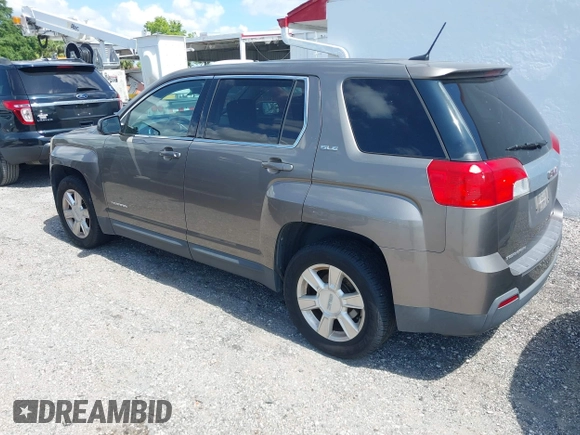 2012 GMC Terrain SLE-1 z VIN 2GKALMEK4C6216592, wystawiony jako IAAI lot #42515504 z przebiegiem 117 943 mil mil oraz . Historia ofert i sprzedaży dostępna na DreamBid. Obrazek 3.