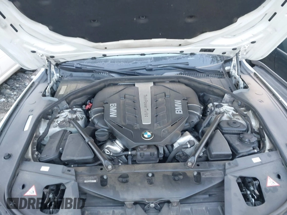 2012 BMW 7 Series 750Li xDrive с VIN WBAKC8C51CC434997, выставлен на аукционе IAAI как лот 41605961 с пробегом 115 330 миль миль и . История ставок и продаж доступна на DreamBid. Изображение 10.