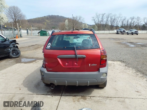 2005 Pontiac Vibe with VIN 5Y2SL63855Z440318, listed as a IAAI auction lot 41988822 with 256,115 mi miles and . Bid and sale history available at carsss.com. Image 17.